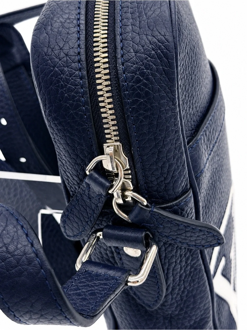 Louis Vuitton Danube PM Navy Taurillon Leather LV Circle Crossbody Bag 2017